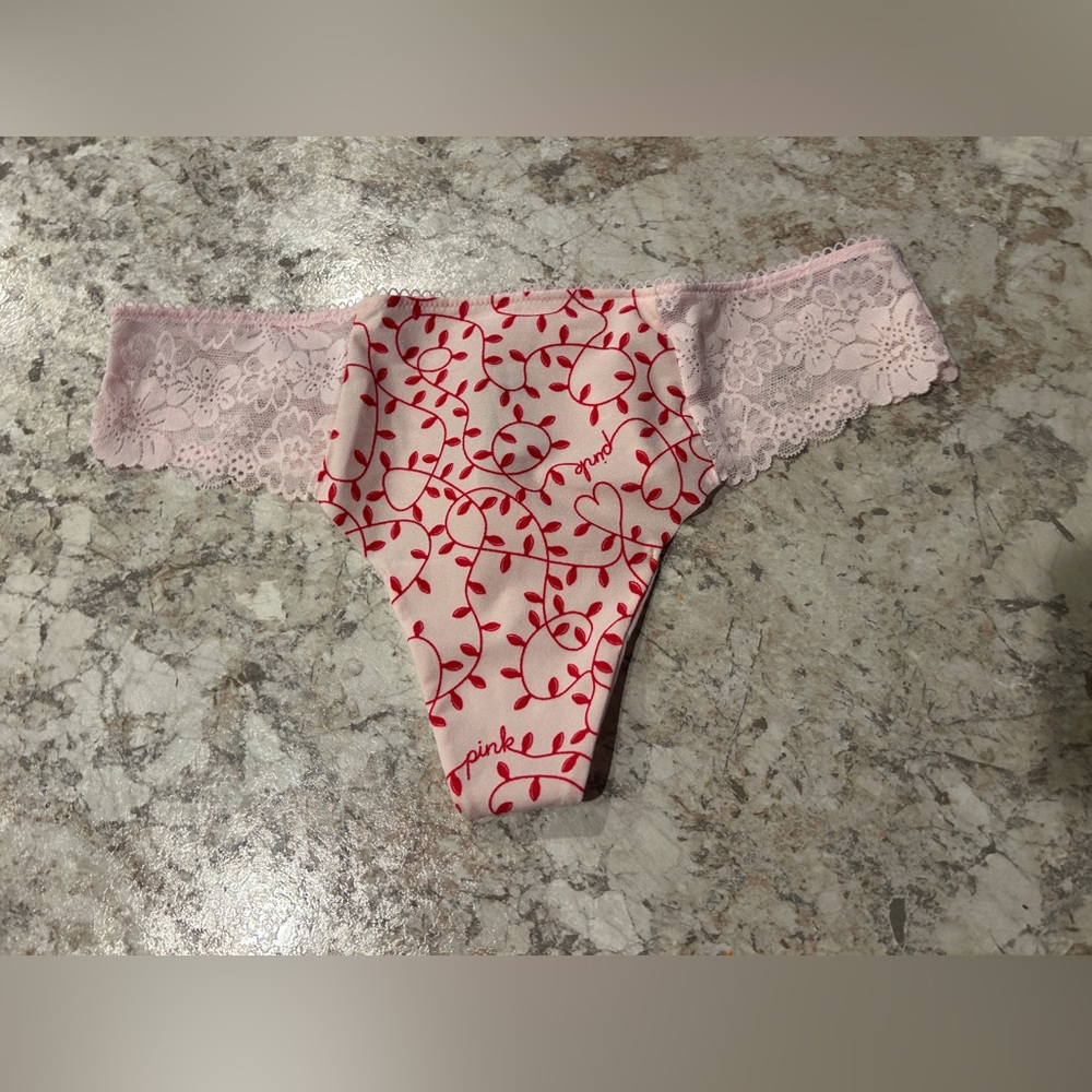 VS PINK Holiday Panty Lace Thong Large NWT Christmas Lights
